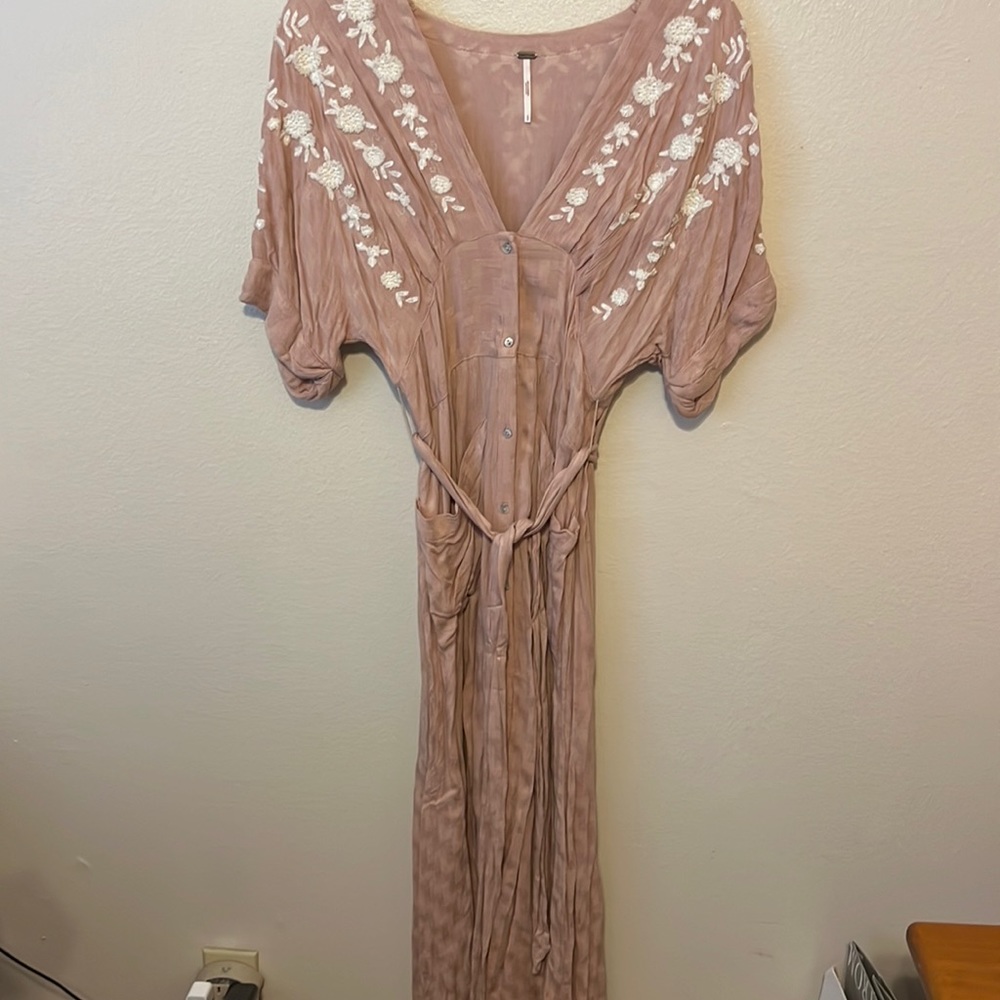 Brand new without tag free people dusty pink dress